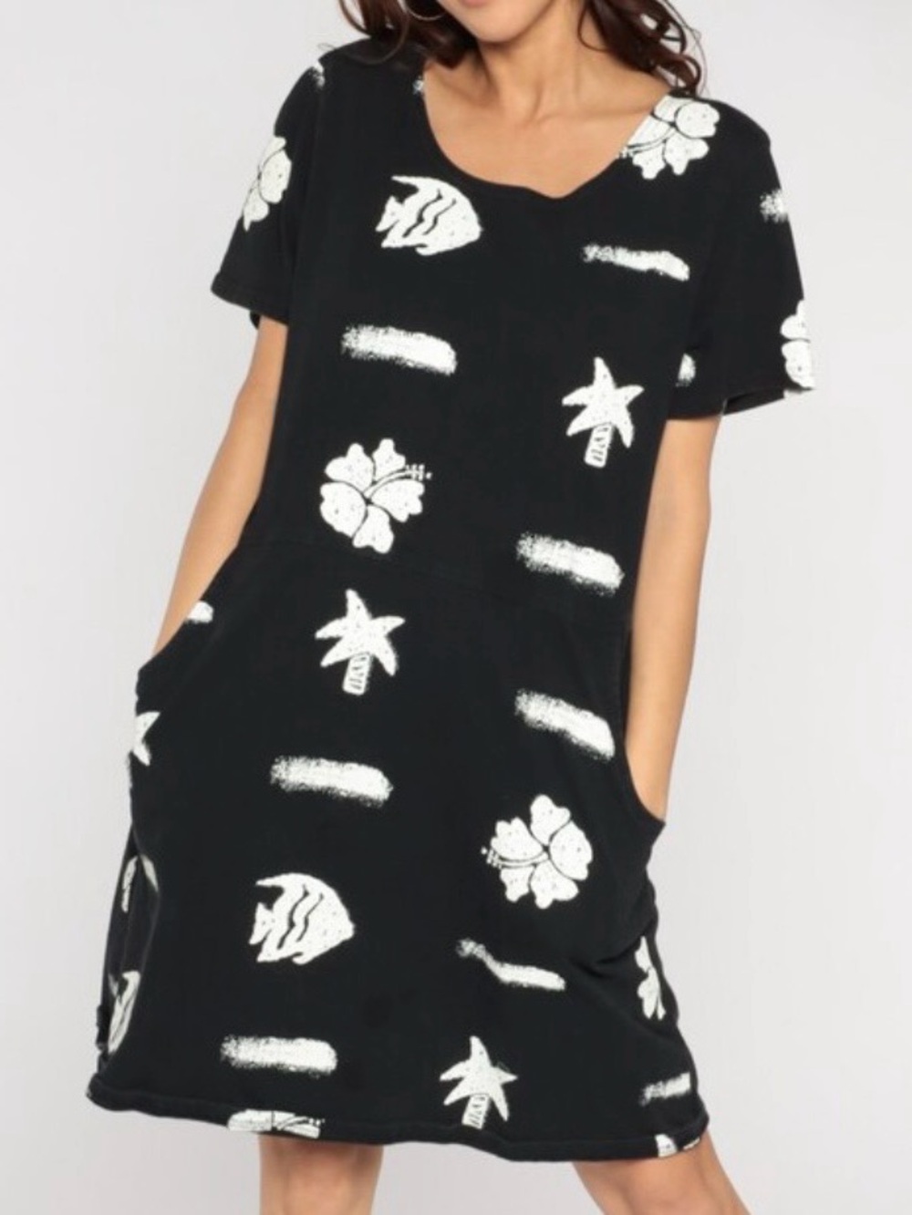 Vintage Red Ginger Cotton Coastal Print Housedress. USA. Tropical. Beach. Fish